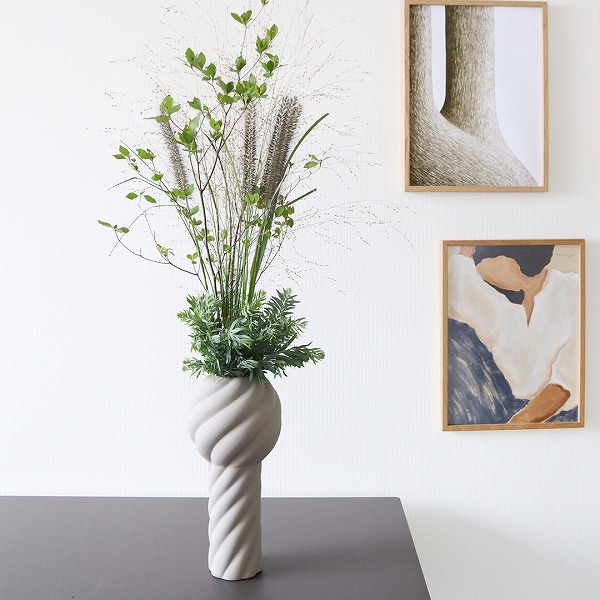 MUUTO ムート ELEVATED VASE フラワーベース 楽天市場】【店舗クーポン発行中】MUUTO ムート ELEVATED VASE