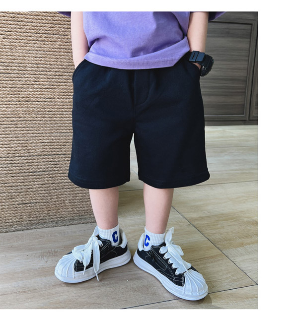 無地 ライン ハーフパンツ スウェット 半ズボン パンツ キッズ 短パン 半パン ズボン ボトムス 子供服 男の子 女の子 子ども服 子供 服 幼稚園  小学生 中学生 おしゃれ かっこいい 可愛い ジュニア プチプラ ファッション 韓国子供服 110cm 120cm 130cm 140cm 150cm