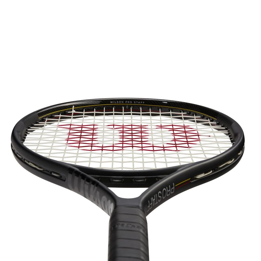 あす楽対応 ウイルソン Wilson テニスジュニアラケット ジュニア PRO STAFF 25 V13.0 プロスタッフ ガット張り上げ済み  WR050310S 即日出荷 雑誌で紹介された