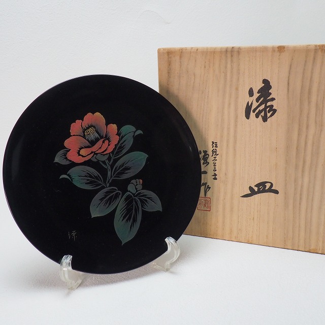 鎌倉彫　中国堆朱　お盆　木彫　工芸品　骨董品　美術品 鎌倉彫 中国堆朱 お盆 木彫 工芸品 骨董品 美術品
