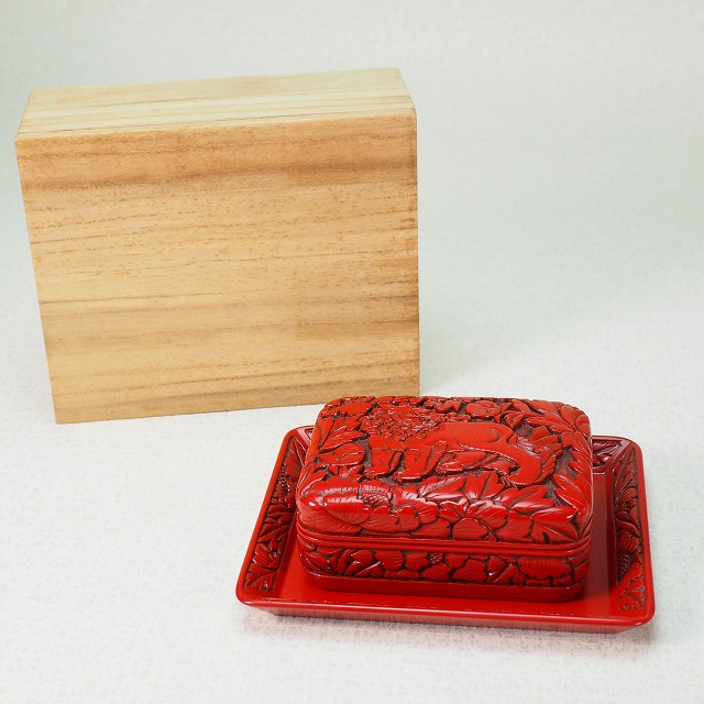 楽天市場】村上木彫堆朱 花鳥文様 盆 0026漆器 天然木 漆伝統的工芸品