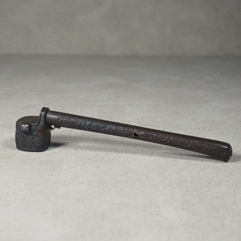 矢立  墨壺 雲竜に牡丹文様　0082<br>文具 書道具 墨 筆  <br>【中古】古道具 古民具 骨董<BR>JAPAN japanese antique vintage japanese portable calligraphy stationery