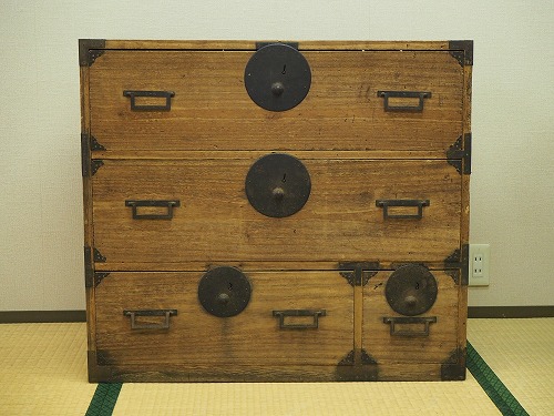 古箪笥 小箪笥 0213 暮らしの古道具 木のもの 古民具 タンス レトロ テレビ台 ローボード 中古 高額購入送料無料除外品 同梱不可 代引き不可 Filmsdeculfrancais Com