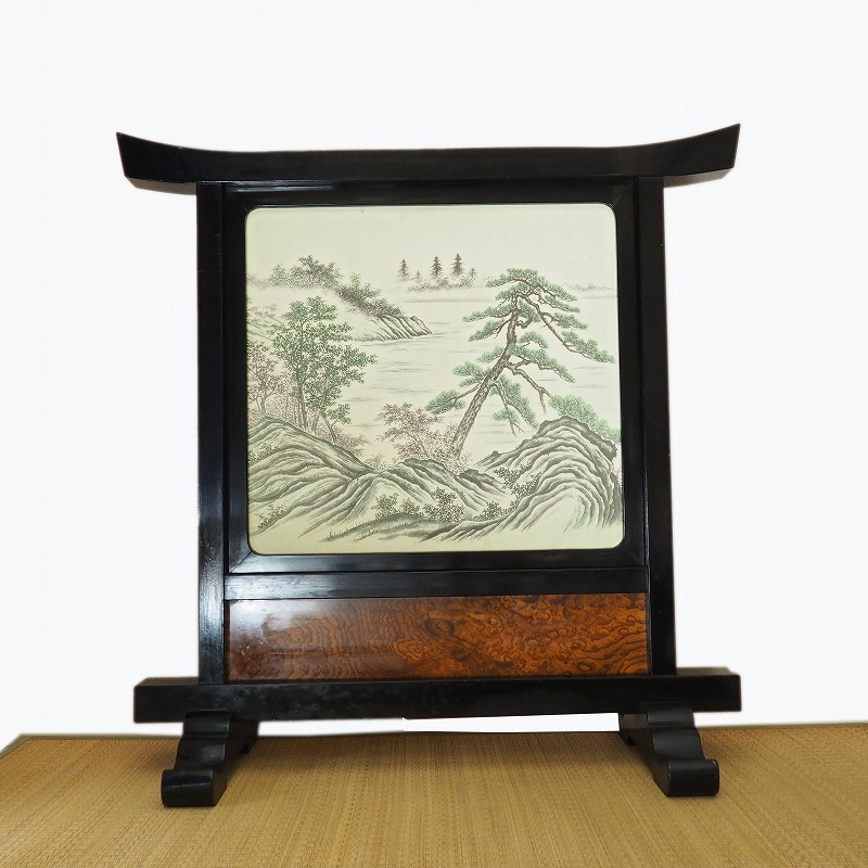 海岸の松図 衝立 玉目 　0001　間仕切り パーテーション<BR>インテリア 家具 和室 木製<BR>古道具 古民具 レトロ<BR>アンティーク 骨董 【中古】<BR>JAPAN japanese antique vintage<BR>folding screen partition