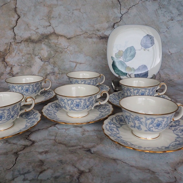 オールドノリタケの素晴らしいコーヒーポットセット　コーヒーカップ、ソーサー７客 Antique Sam's Collection オールドノリタケカップ＆ソーサー