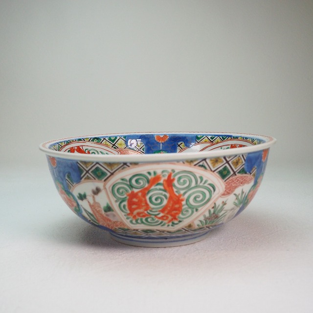 吉祥文様 深鉢 0260<BR>明治時代 伊万里 色絵  手描き<br>陶磁器 鉢 器 日本 食器 和食器<br>【中古】 骨董 アンティーク  瀬戸物 <BR>JAPAN japanese antique vintage tableware porcelain china <BR>