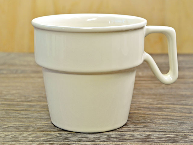 楽天市場 スタック マグカップ クリーム 大きい スタッキング コーヒーカップ ティーカップ 陶器 磁器製 日本製 アウトレット 訳あり特価品 食器問屋ｋ ｓ ｇａｌｌｅｒｙ