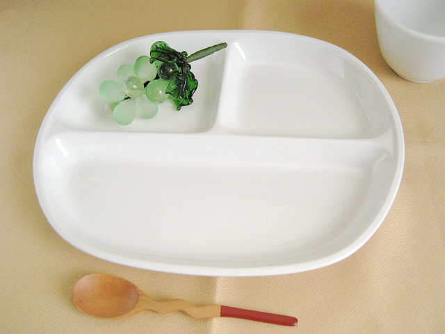 楽天市場】3つ仕切り スクエア ランチプレート 25cm 軽い 陶器 白い