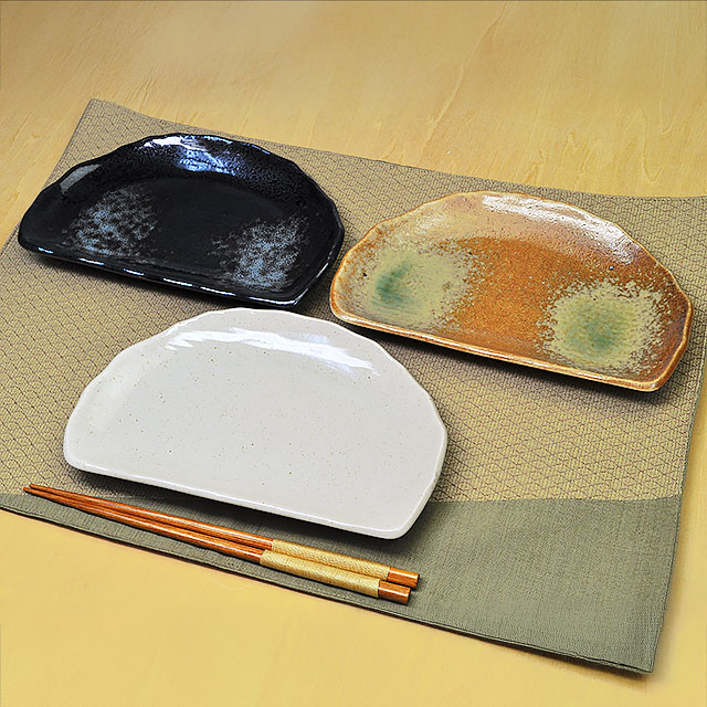 楽天市場】10cm 減塩皿 白 醤油皿 斜め皿 刺し身 焼肉 餃子 ヘルシー