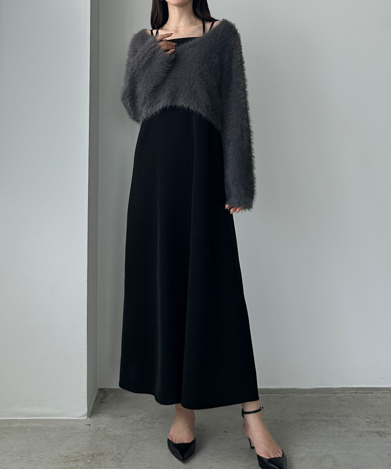 Louere シャギーショートニット＋セミフレアキャミワンピースSET