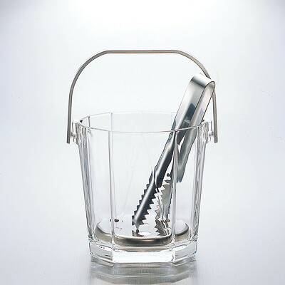 ガラスの灰皿 楽天市場】【日本製】ガラス 灰皿 四角 スクエア 東洋佐々木 積み重ね