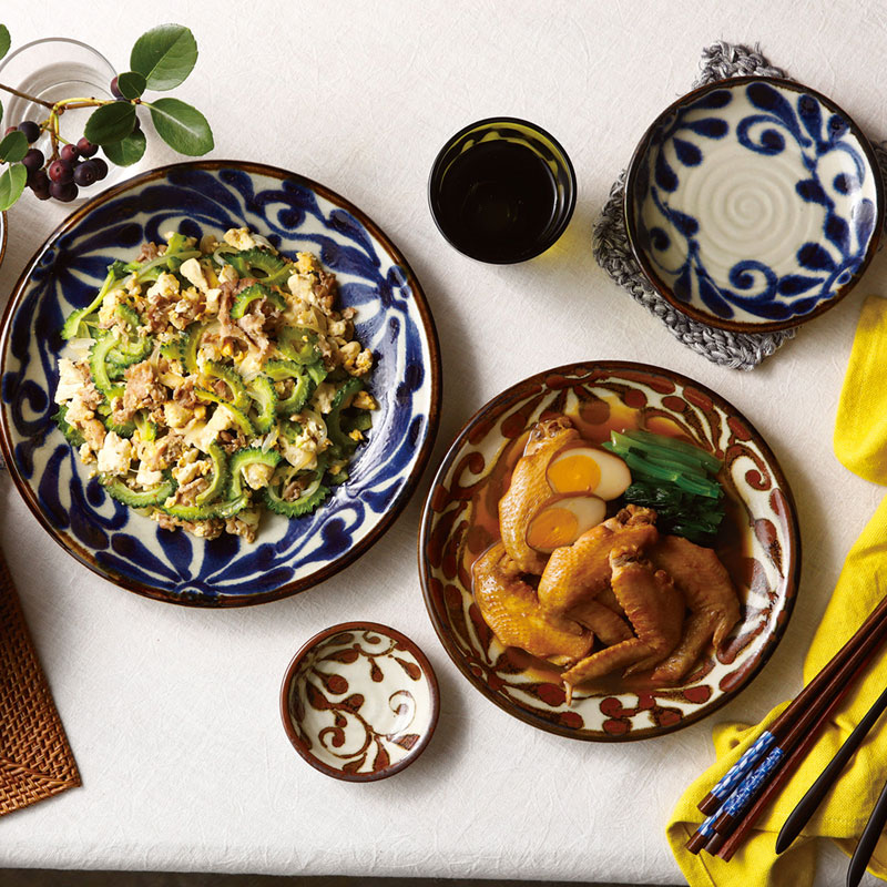 楽天市場】琉球唐草 5.0皿 中皿 磁器 和 食器 モダン やちむん 昭和製