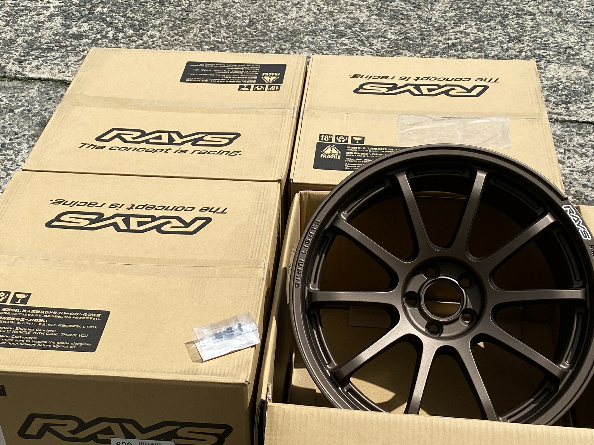 gram LIGHTS 18インチホイールセット 4本　GR86 BRZ gram LIGHTS 18インチホイールセット 4本 GR86 BRZ RAYS トヨタ