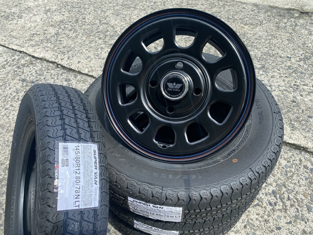 楽天市場】☆送料無料☆ホットスタッフ マッドクロスグレイス 14インチ 4.5J+45 4H100(PCD100) TOYO オープンカントリーR/T  155/65R14 75Q ワゴンR/N-BOX/エブリィ/軽トラ/軽バン 新品タイヤホイール4本セット : KTfaith