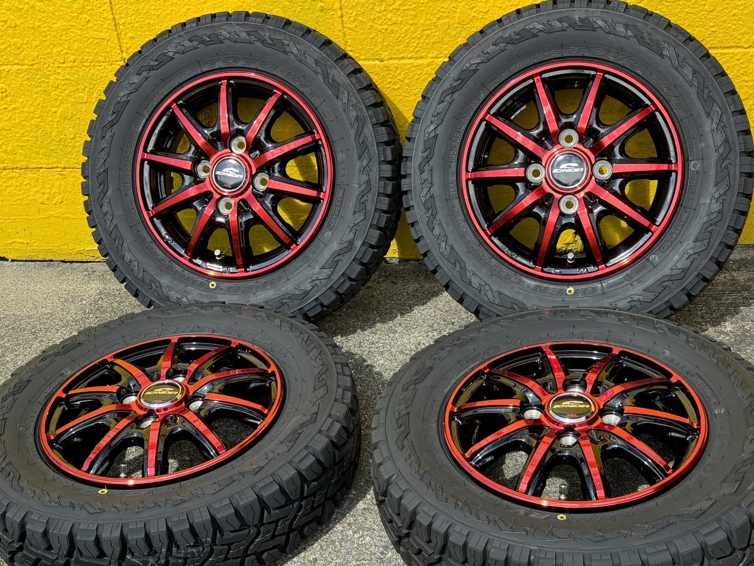 マルカサービス RX10-K 12インチ 3.5J+42 4H100(PCD100) トーヨー オープンカントリー R/T 145/80R12 80/78N LT (145R12 6PR互換サイズ) 軽トラ/箱バン/エブリィ/キャリィ タイヤホイール4本セット｜KTfaith 47,880円