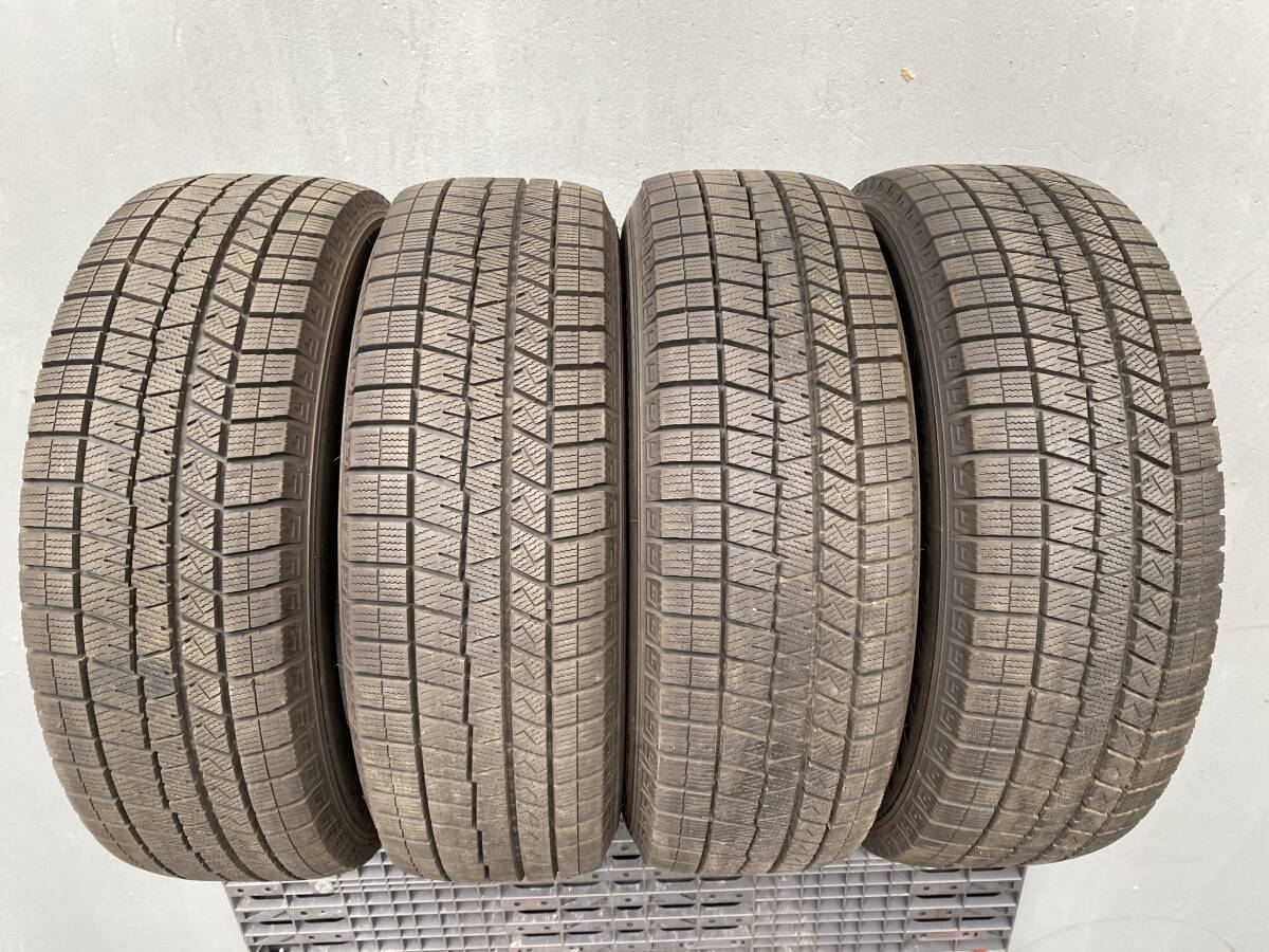 【中古】　深溝 225/65R17 102Q ダンロップ WINTER MAXX WM03 スタッドレスタイヤ4本 【i-ce 107】