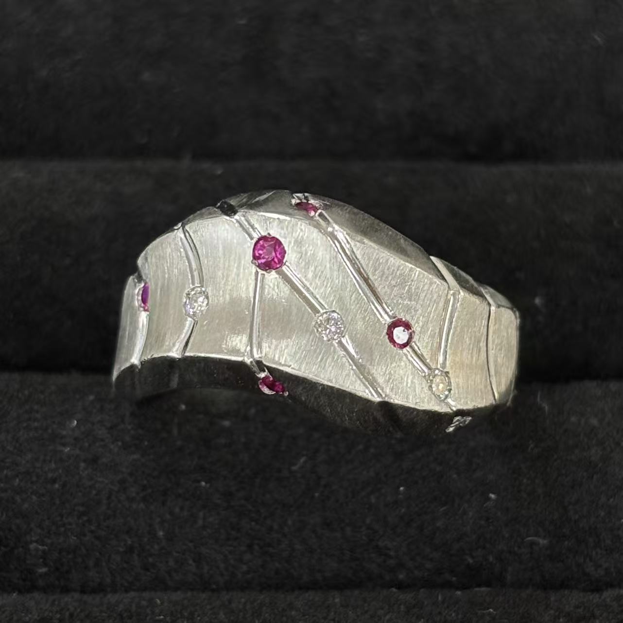 【中古】ルビー0.1ct ダイヤモンド0.09ct リング Pt900 15.5号|小池屋