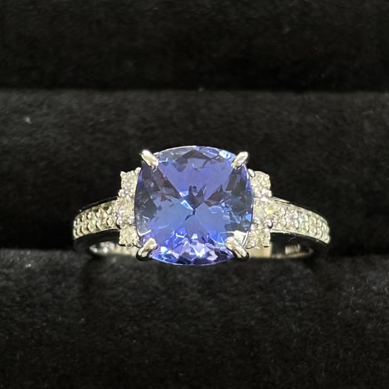 【中古】タンザナイト3.14ct ダイヤモンド0.28ct リング Pt900 15号｜小池屋