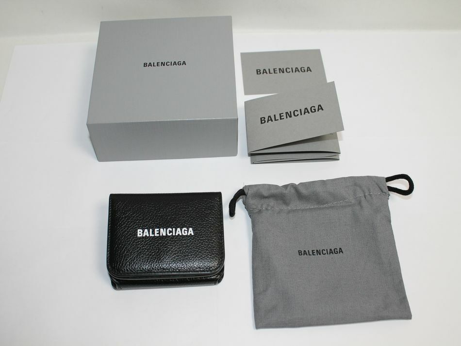 【美品】BALENCIAGA バレンシアガ Wホック 三つ折りコンパクト財布 BALENCIAGA バレンシアガ 財布 三つ折り 選べる14色 レター コンパクト