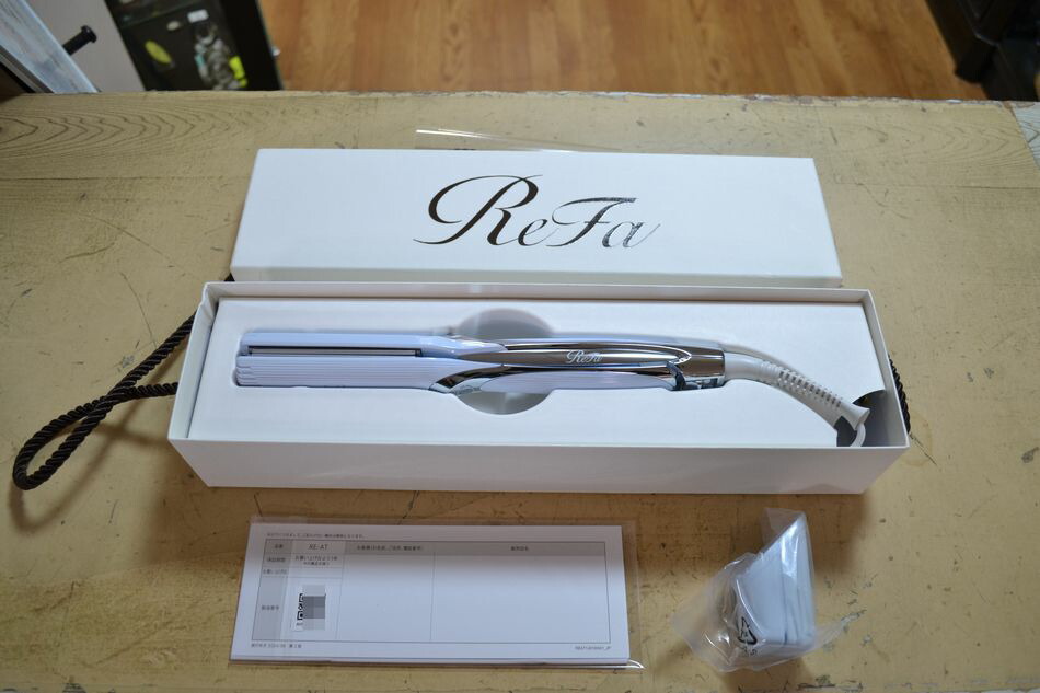 楽天市場】リファストレートアイロン プロ ブラック RE-AT-03A 黒 MTG