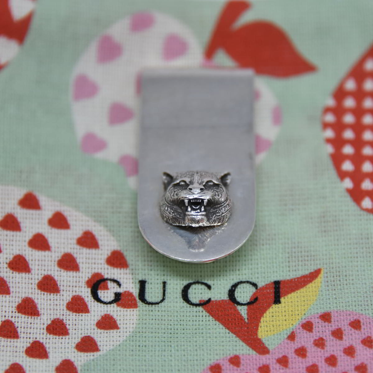 GUCCIグッチ CATキャットモチーフ　マネークリップ　スターリングシルバー 楽天市場】グッチ【GUCCI】キャットヘッド マネークリップ