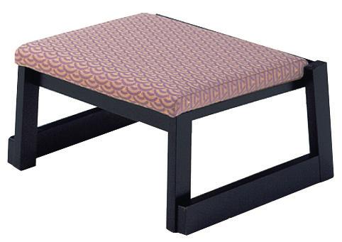 補助椅子　黒塗波松 44×50×H35cm 家具扱送料別途見積となります ★在庫は日々変動の為、欠品・完売の際は予めご了承願います。 メーカー廃盤の際は予めご了承願います ※納期など詳しくはお問合せくださいませ