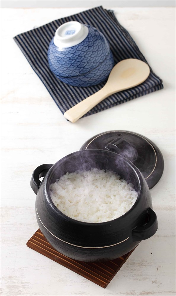 楽天市場】旧商品 長谷園 大道正男 ご飯鍋 黒 二合炊き ON-38 送料無料