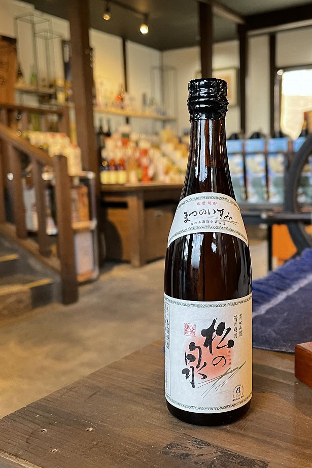 楽天市場】松の泉酒造 五久里 いくり 1.8L 球磨焼酎仕込 : 創業