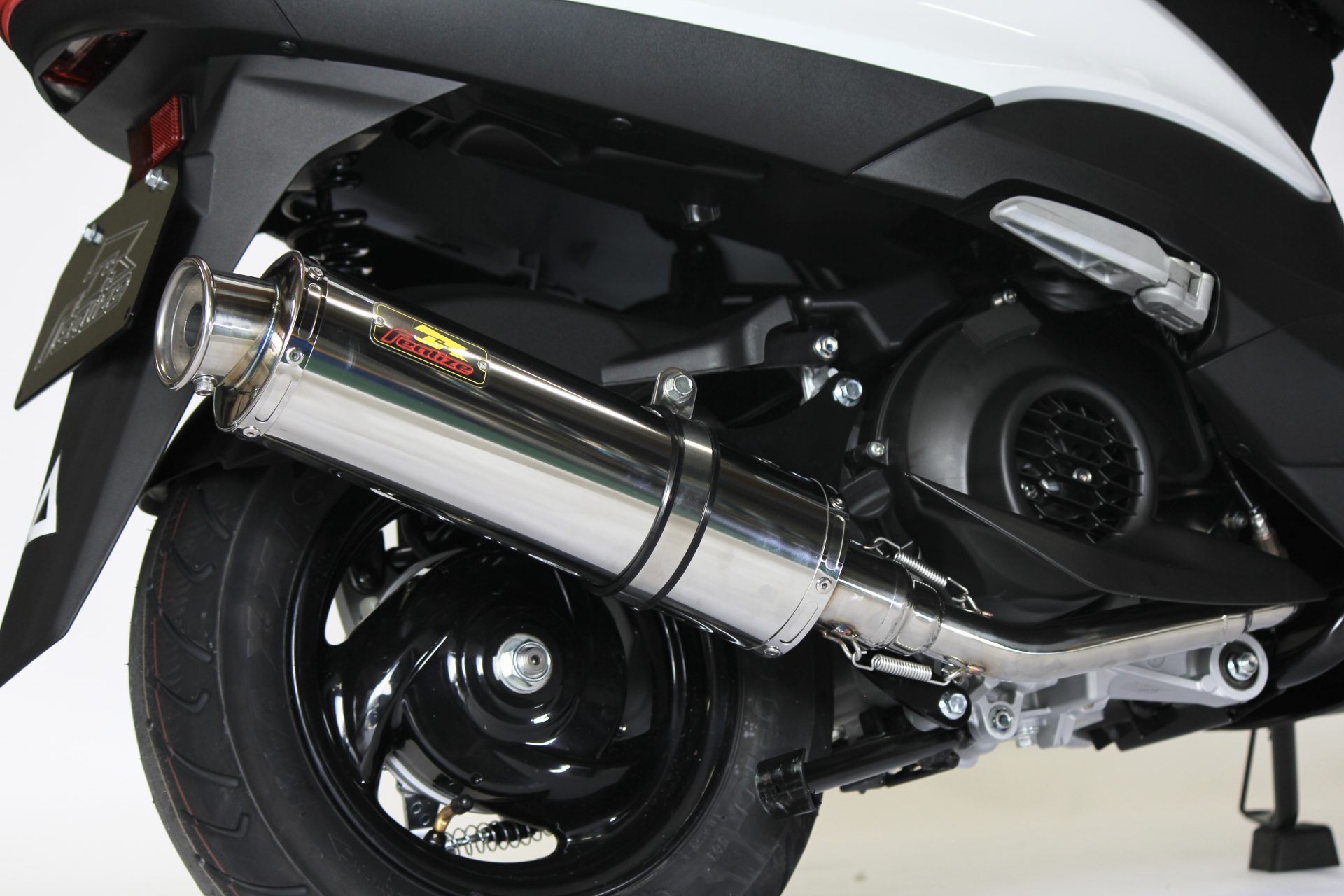 楽天市場】☆リアライズマフラー 22 Racing SUS MAJESTY S (JBK-SG28J