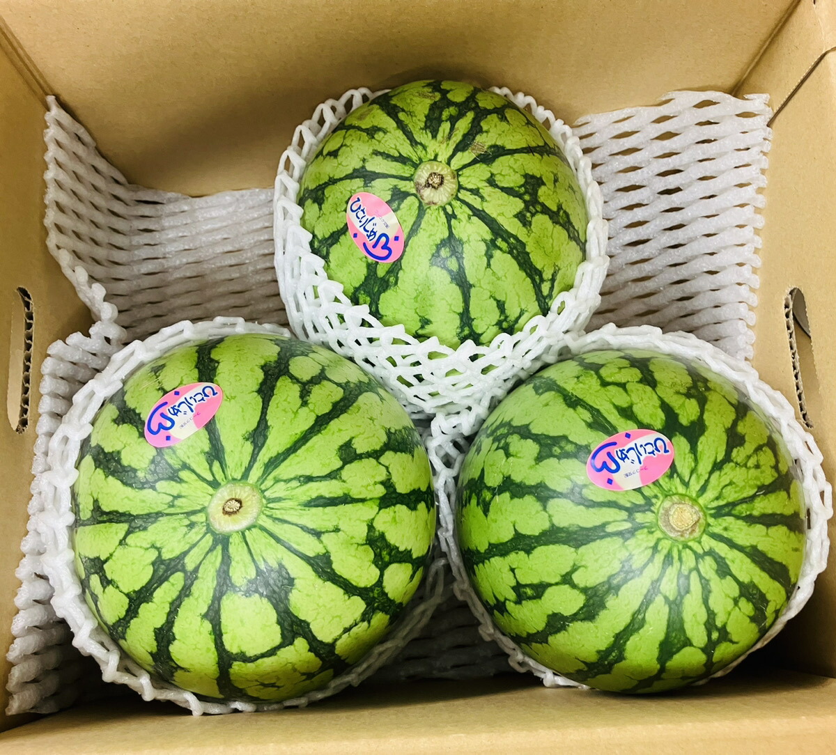 群馬県さん　スイカ　小玉すいか7玉(約6kg から7.5kg) 群馬県さん スイカ 小玉すいか7玉(約6kg から7.5kg)