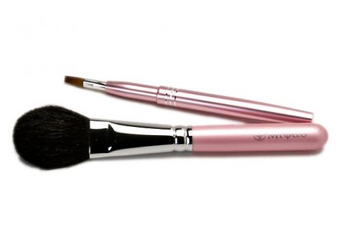 楽天市場】熊野筆 メイクブラシ 化粧筆 名入れ 天然毛 メイクブラシ