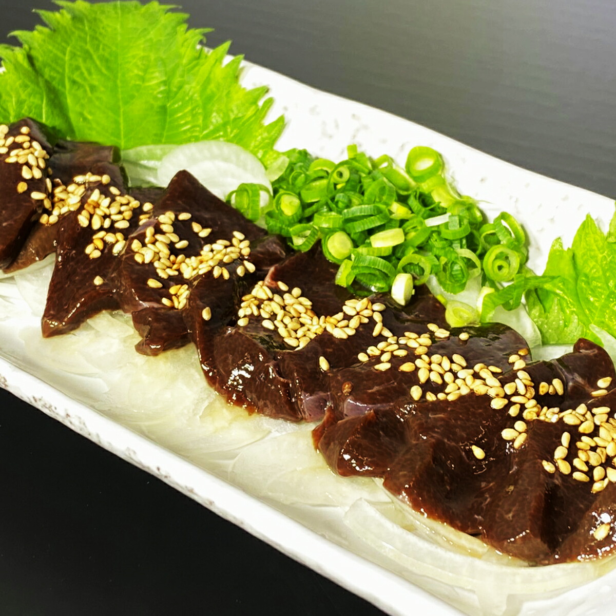 【 馬 レバー刺し 200ｇ 】4人前 生レバー 送料無料 レバー レバ刺し 馬刺 馬肉 熊本 人吉 贈り物 内祝い 肉 おつまみ プレゼント 寒中見舞い バレンタイン ヘルシー ダイエット 低カロリー 居酒屋 メニュー 父の日 ワイン 日本酒