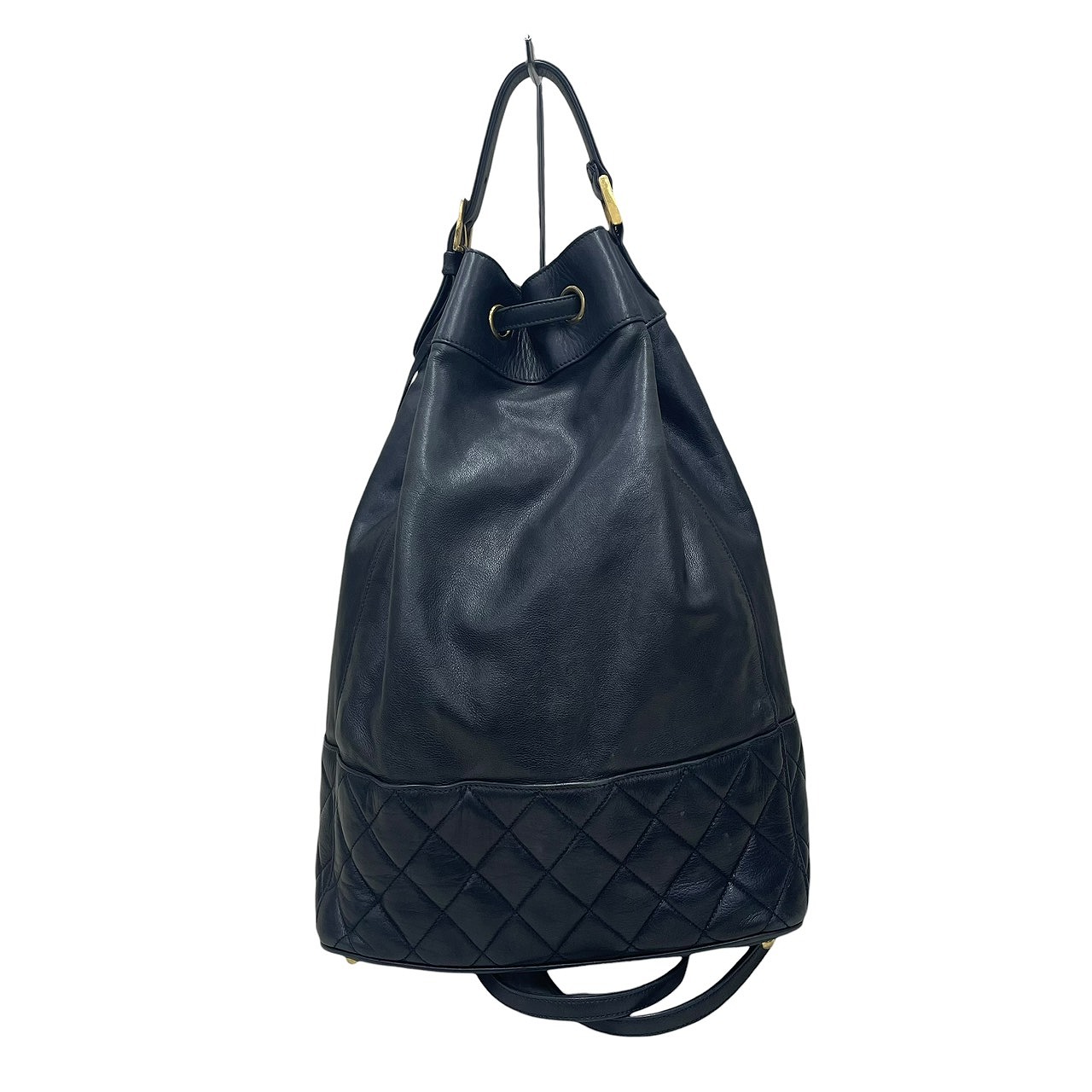 【百貨店SALE】シャネル(CHANEL) ー マトラッセ 合財袋 うしろ側容器に並べる 背嚢 レディース (色合い：黒いこと/ノワール) 【B序列付ける】【中古】