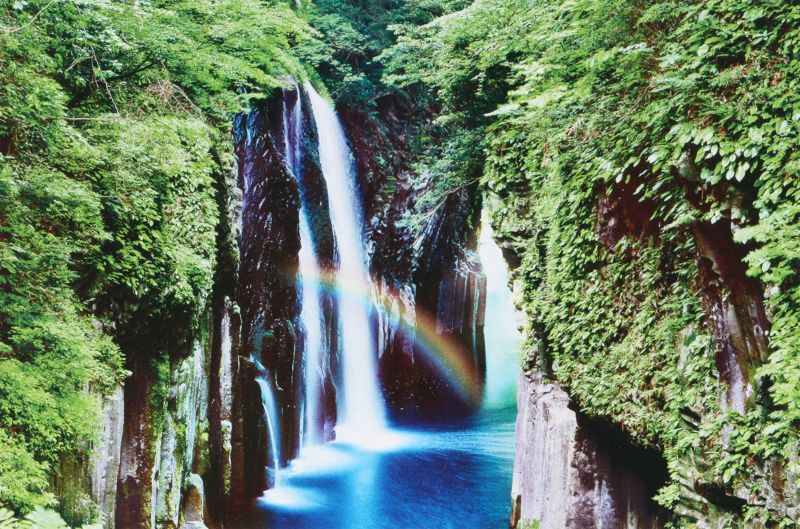 【楽天市場】1000ピースジグソーパズル 高千穂峡と真名井の滝-宮崎