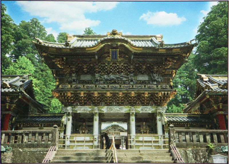 500ピースジグソーパズル 東照宮陽明門 -将軍家の栄華- 《廃番商品》 やのまん 05-948 (38×53cm)