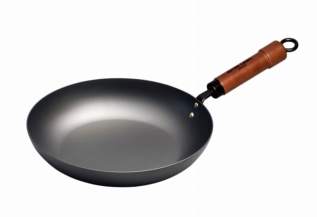 素材の味を引き立てる鉄の極み。育てる フライパン 24cm 深型 日本製 木取手 素材の味を引き立てる鉄の極み。育てる フライパン 24cm 深型 日本製 木