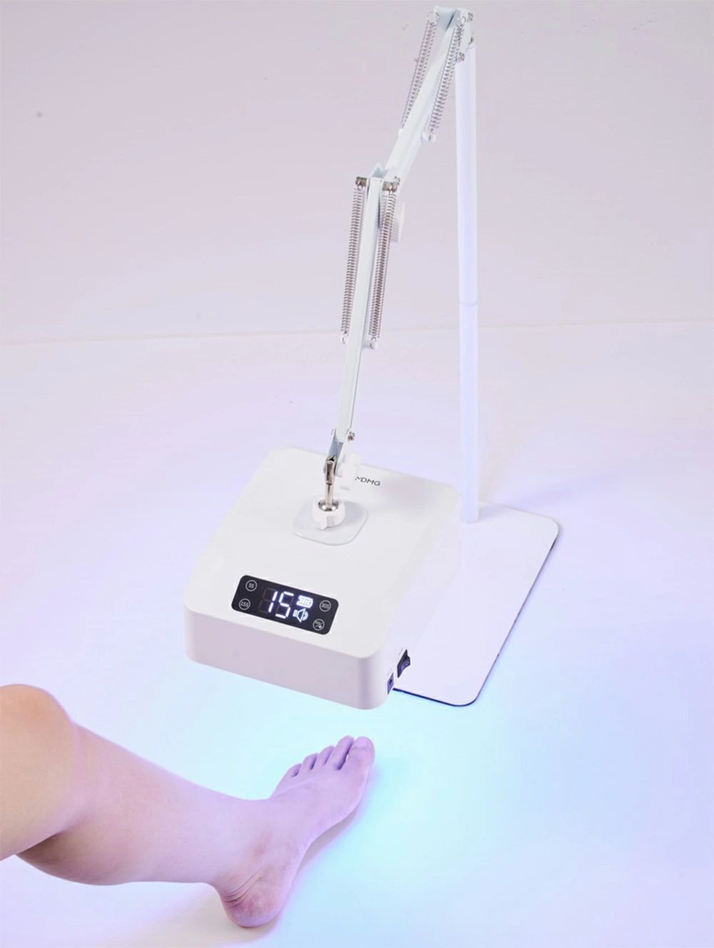 ネイルライト ネイルランプ スタンドライト UV-LED硬化ライト ネイル用UV硬化ランプ 紫外線硬化用フロアスタンドライト UVライト ネイル ネイル ジェルネイルライト ネイルサロン 足元ネイル用UVライト スタンド付き|くらしのeセレクト