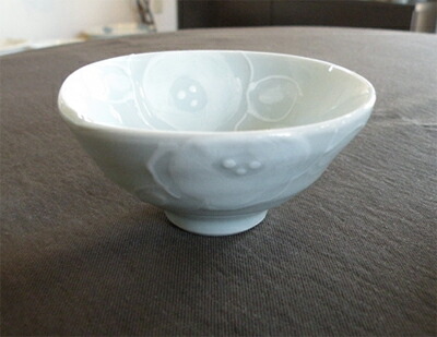 切込 砥部 瀬戸焼 白磁八角 猪口 ぐい呑み 砥部焼風ぐい呑 おちょこ・ぐい呑み・徳利 Ekka 通販 5767685