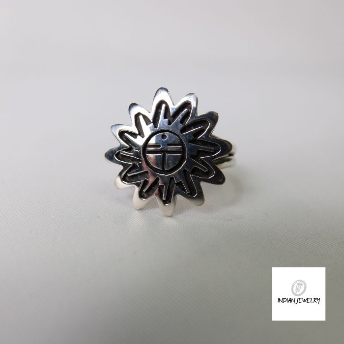 楽天市場】インディアンジュエリー・ホピ族 Delwyn Spyder Tawvaya