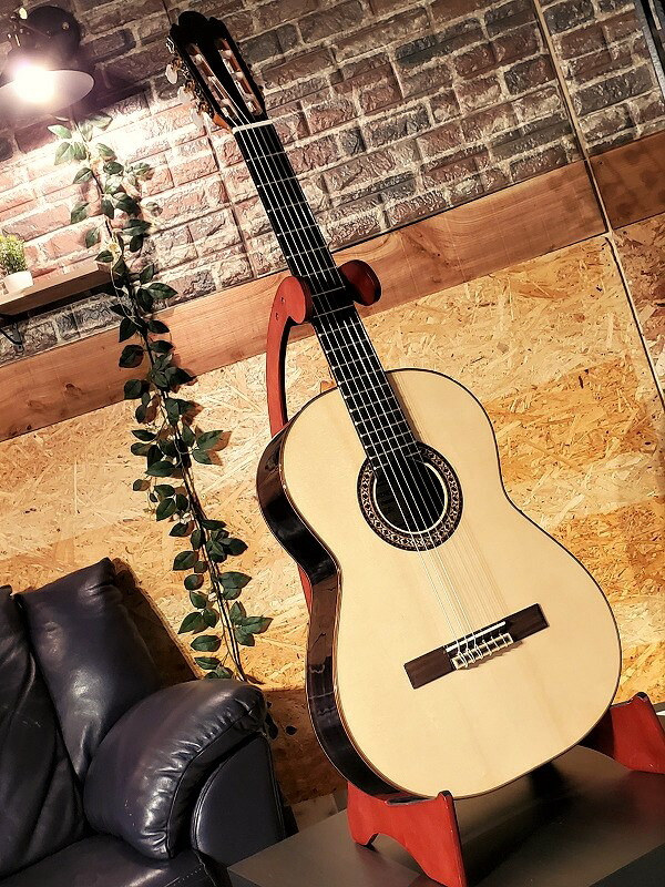 Sanchez Profesor 4 サンチェス 本場スペイン製ギター Sanchez Profesor 4 松 アントニオ 総単板 高品質 Nagoya 楽器 音響機器 Classical Nagoya ギター クラシックギター 送料無料 ローズウッド Antonio クロサワ楽器60周年記念shop