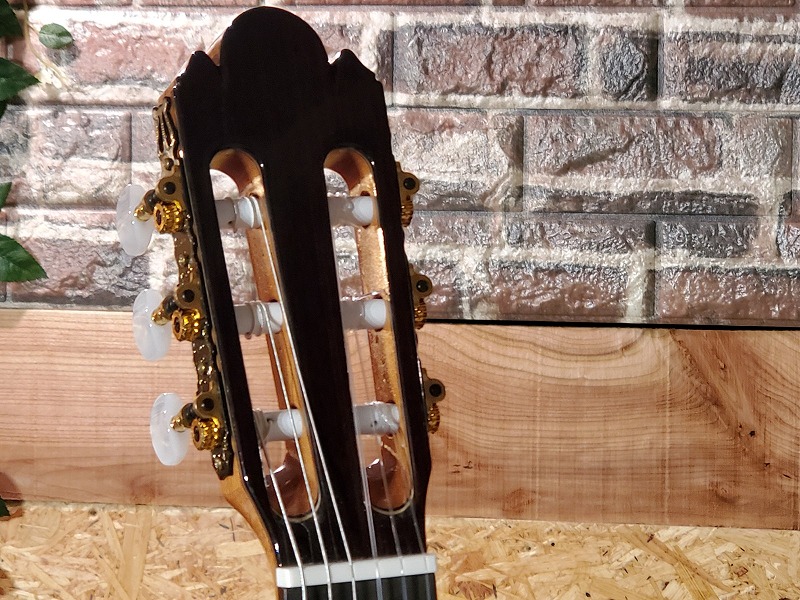 Sanchez Profesor 4 サンチェス 本場スペイン製ギター Sanchez Profesor 4 松 アントニオ 総単板 高品質 Nagoya 楽器 音響機器 Classical Nagoya ギター クラシックギター 送料無料 ローズウッド Antonio クロサワ楽器60周年記念shop
