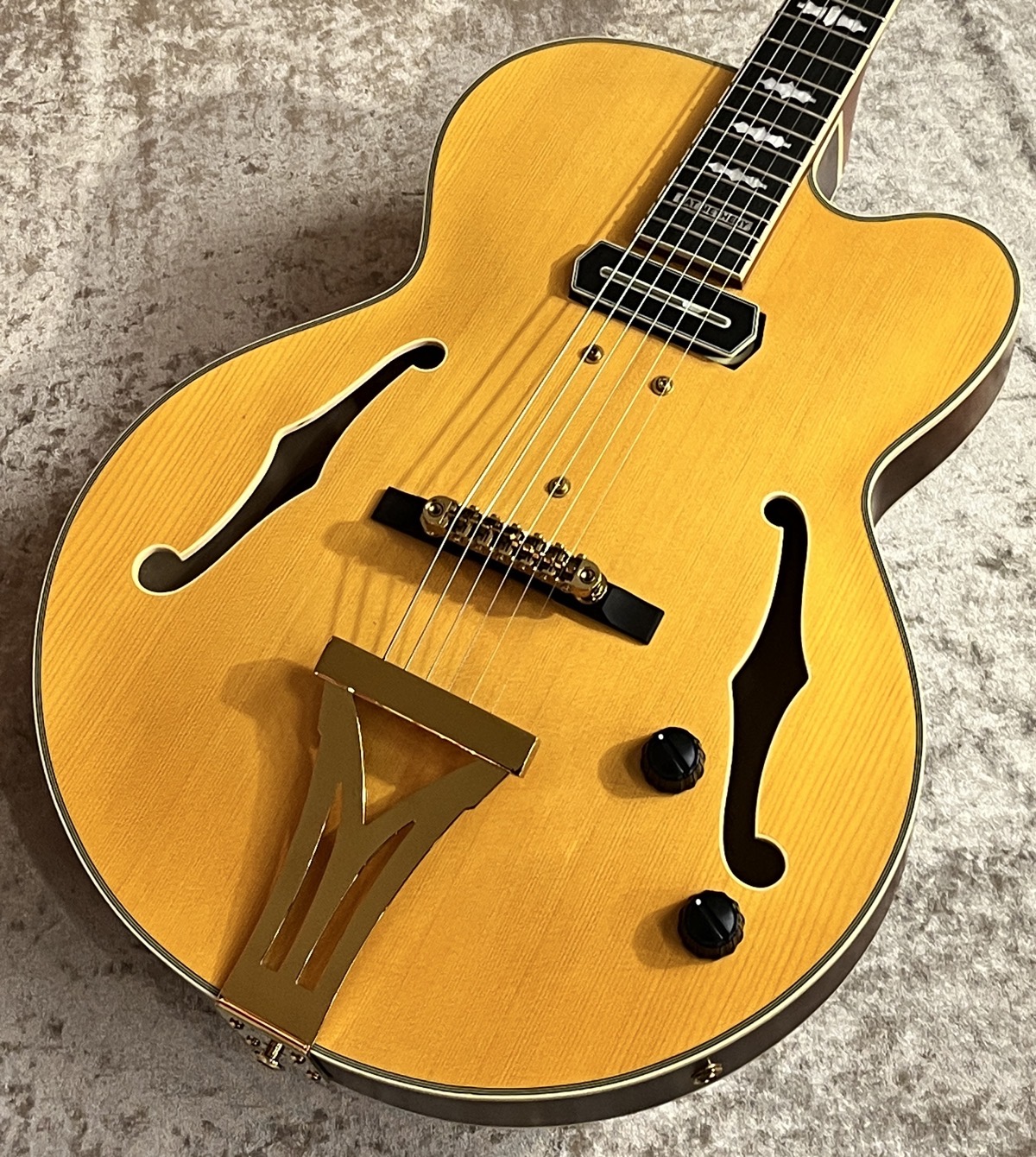 Ibanez 【NEW】 Pat Metheny PM3C-NAL Natural PW25030393 [2.67kg]【パット・メセニー】【G-CLUB TOKYO】｜クロサワ楽器65周年記念SHOP