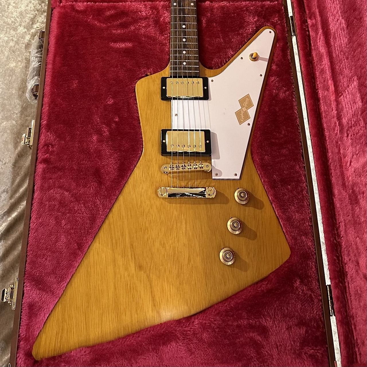 エピフォン　エレキギター ジミ・ヘンドリックスの愛機を再現してEpiphone Inspired by