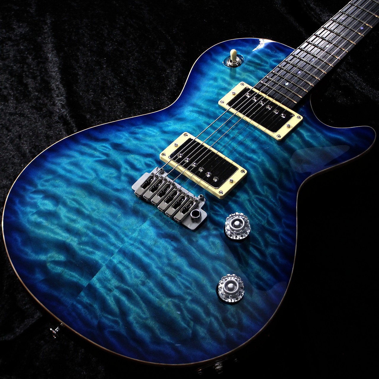 T's Guitars 【担当激推し】Arc-Singlecut 22 Master Grade Quilt Maple / Bahama Mama Burst【3.68kg/超軽量】【福岡ミーナ天神店】｜クロサワ楽器65周年記念SHOP