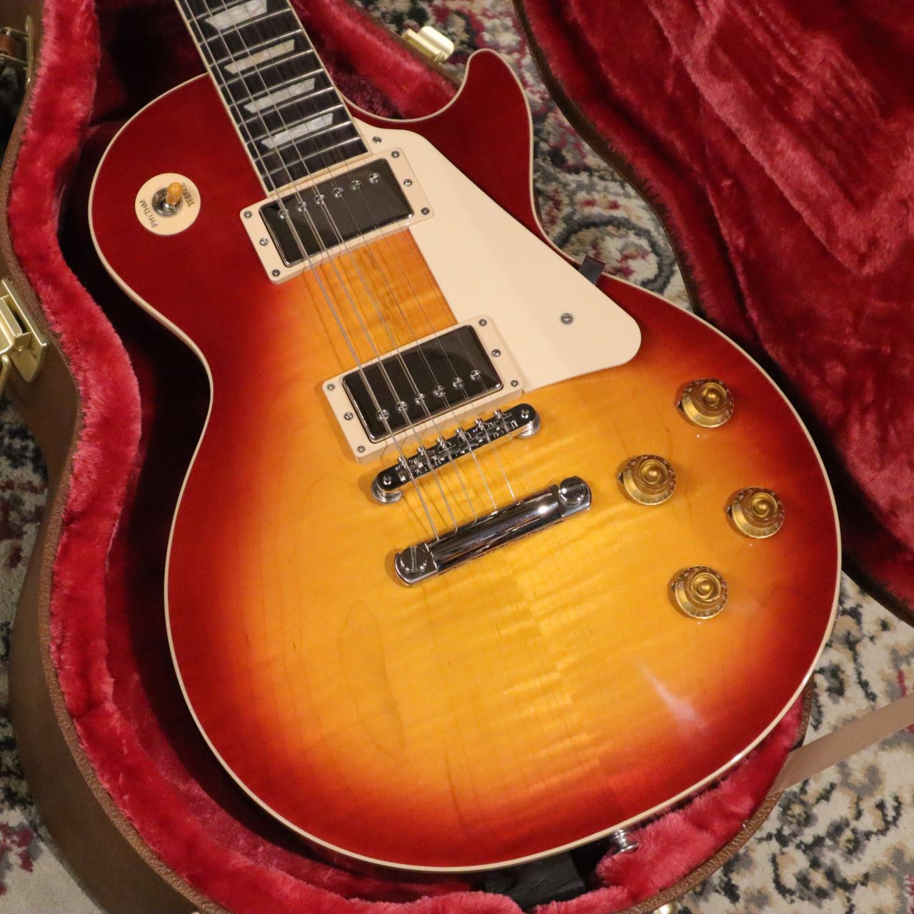 楽天市場】Gibson Les Paul Standard '50s Figured Top (60s Cherry