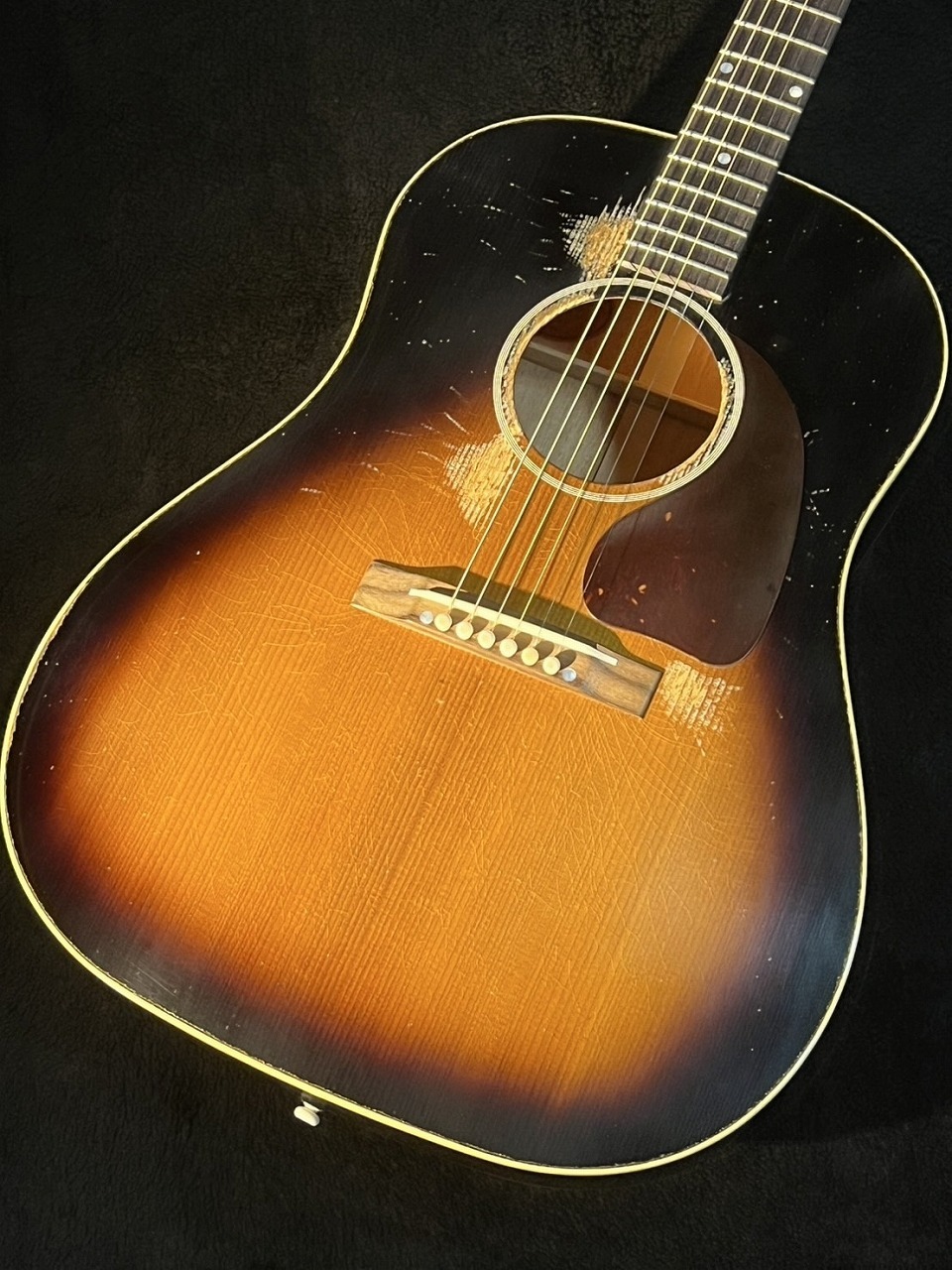 Gibson Custom Shop 【New】Murphy Lab 1942 Banner J-45 ~Vintage Sunburst Heavy Aged~ #20755025 【G-CLUB TOKYO】｜クロサワ楽器65周年記念SHOP