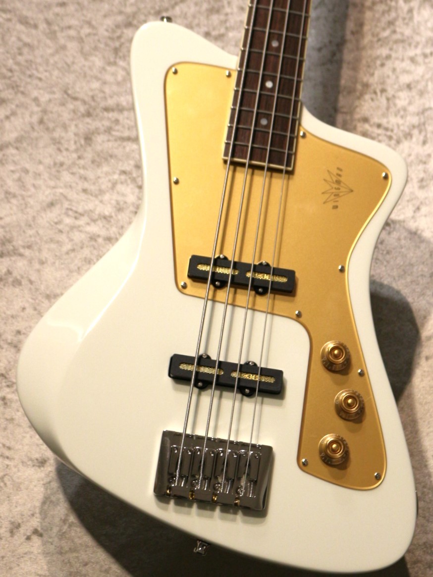 Baum Guitars 【期間限定大特価!!】Wingman Bass -Vintage White-【4.0kg】【池袋店】｜クロサワ楽器65周年記念SHOP 129,000円