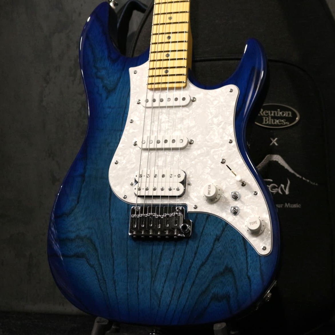 楽天市場】FUJIGEN (FGN) EOS2-ASH-M/SBB (See-Thru Blue Burst
