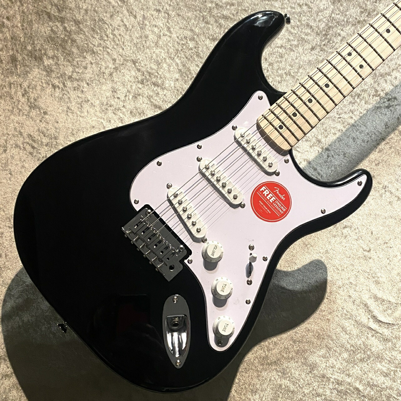 Squier by Fender Affinity Series Stratocaster ～Black ～ #ICSJ25010629 【3.35kg】【ビギナーにもオススメ】【池袋店】｜クロサワ楽器65周年記念SHOP