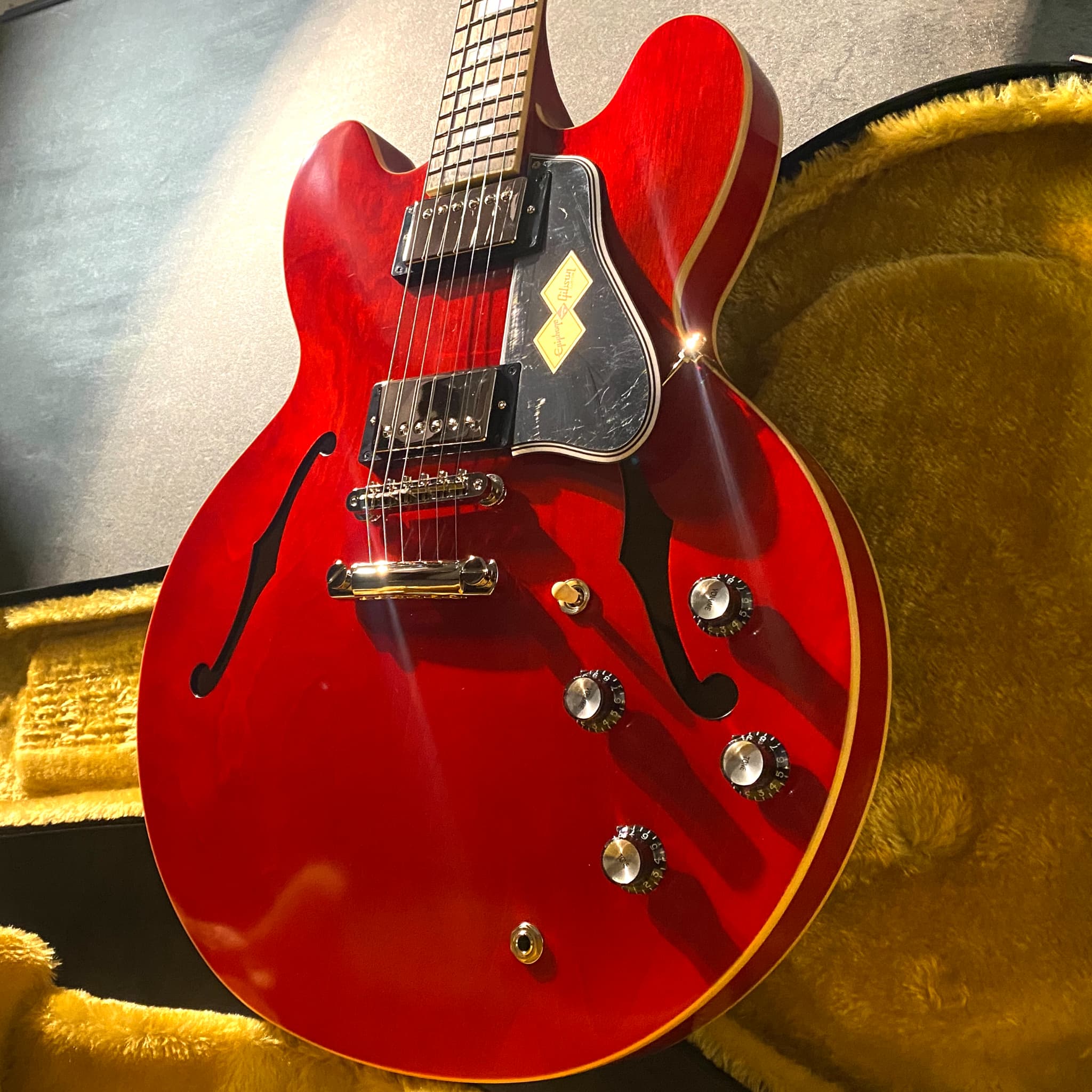 Epiphone Inspired by Gibson Custom 1962 ES-335 Reissue ~60's Cherry~ #26031510459【3.75kg】【カスタムバッカー】【ローズウッド指板】【池袋店】｜クロサワ楽器65周年記念SHOP